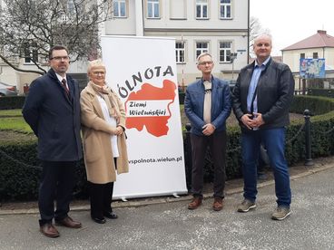 Konferencja prasowa Koalicji Wieluńskiej – prezentacja kandydatów do Rady Powiatu