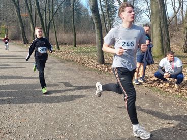 Prawie 300 osób wystartowało w Biegu Tropem Wilczym w Wieluniu
