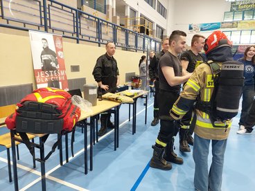 W hali WOSiR-u trwają targi edukacyjne