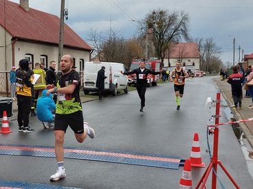 Dwa weekendowe zwycięstwa Batora