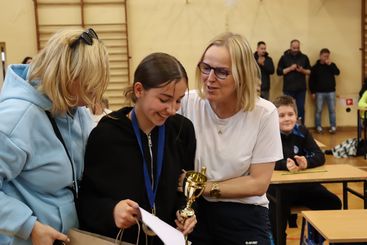 Drużyny ze Skomlina i Kurowa najlepsze w powiatowych eliminacjach Turnieju Bezpieczeństwa w Ruchu Drogowym. Największy pechowiec z nagrodą Radia ZW