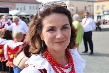 Na placu Legionów trwa „Ludowa majówka z magią”. Zaprasza Wieluński Dom Kultury