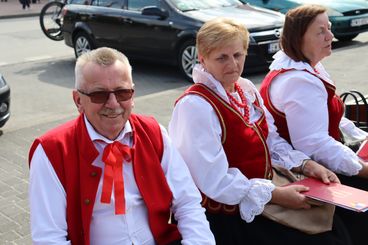 Na placu Legionów trwa „Ludowa majówka z magią”. Zaprasza Wieluński Dom Kultury