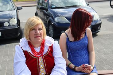 Na placu Legionów trwa „Ludowa majówka z magią”. Zaprasza Wieluński Dom Kultury