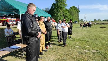 OSP Ożarów wygrała w rywalizacji strażaków 50+ w gminie Mokrsko