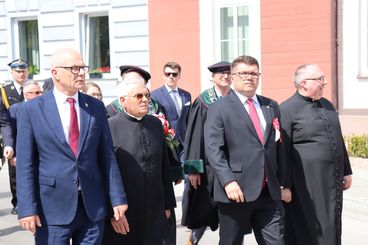 Dziś 233. rocznica uchwalenia Konstytucji 3 maja. W Wieluniu odbyły się uroczyste obchody