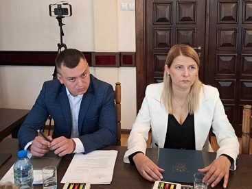 Osjaków: ślubowanie nowych radnych i nowej burmistrz