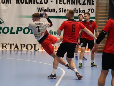 Była szansa na karne. Ten ostatni rzut MKS-u