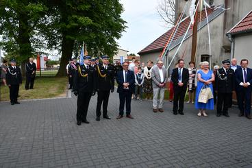 Nowoczesny wóz bojowy już służy w Ochotniczej Straży Pożarnej w Komornikach