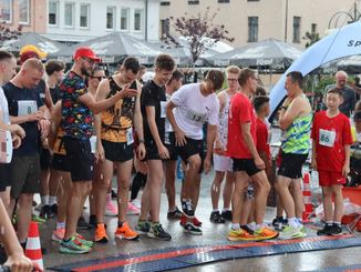 Pętla Wieluńska. Ponad 100 zawodników w biegu głównym, ponad 200 uczniów i przedszkolaków