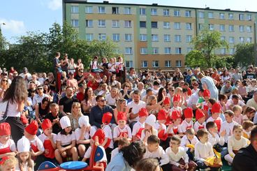 Piknik z okazji Dnia Rodziny odbył się w Przedszkolu nr 4 w Wieluniu