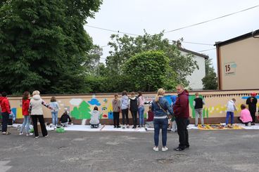 Kolorowy mural powstał na terenie Przedsiębiorstwa Komunalnego w Wieluniu