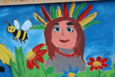 Kolorowy mural powstał na terenie Przedsiębiorstwa Komunalnego w Wieluniu