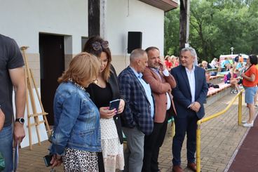 W Ostrówku trwają Powiatowe Igrzyska Ziemi Wieluńskiej