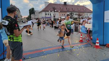 Michał Bator i Barbara Pawełczak zwyciężają w Wieluńskiej Pionie