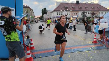 Michał Bator i Barbara Pawełczak zwyciężają w Wieluńskiej Pionie
