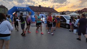 Michał Bator i Barbara Pawełczak zwyciężają w Wieluńskiej Pionie