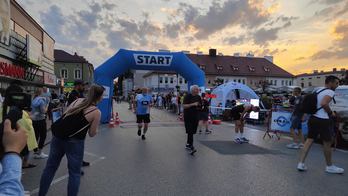 Michał Bator i Barbara Pawełczak zwyciężają w Wieluńskiej Pionie