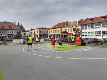 W Wieluniu zorganizowano turniej koszykówki ulicznej 3×3