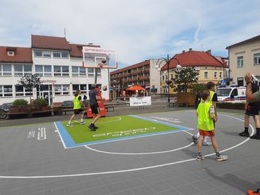 W Wieluniu zorganizowano turniej koszykówki ulicznej 3×3