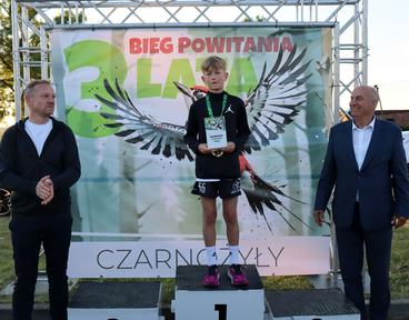 Mateusz Krajda i Aleksandra Kudra najszybsi w Czarnożyłach. Bieg Powitania Lata ukończyło prawie 100 osób