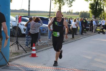 Mateusz Krajda i Aleksandra Kudra najszybsi w Czarnożyłach. Bieg Powitania Lata ukończyło prawie 100 osób