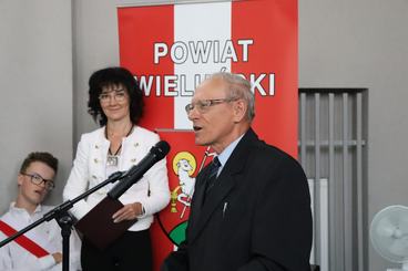 Powiatowe zakończenie roku szkolnego odbyło się dziś w II LO w Wieluniu