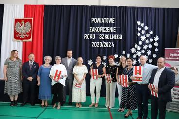 Powiatowe zakończenie roku szkolnego odbyło się dziś w II LO w Wieluniu