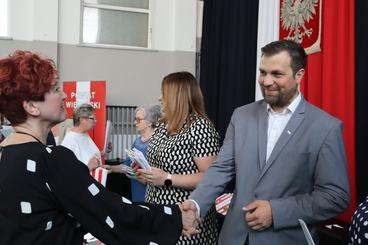 Powiatowe zakończenie roku szkolnego odbyło się dziś w II LO w Wieluniu