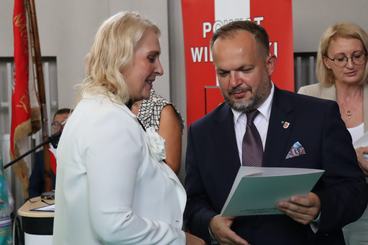 Powiatowe zakończenie roku szkolnego odbyło się dziś w II LO w Wieluniu