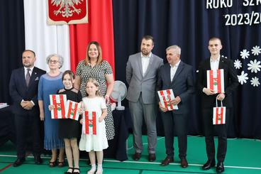 Powiatowe zakończenie roku szkolnego odbyło się dziś w II LO w Wieluniu