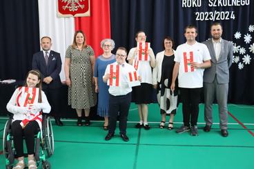 Powiatowe zakończenie roku szkolnego odbyło się dziś w II LO w Wieluniu