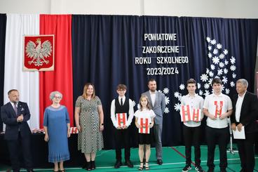 Powiatowe zakończenie roku szkolnego odbyło się dziś w II LO w Wieluniu