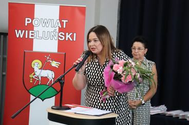 Powiatowe zakończenie roku szkolnego odbyło się dziś w II LO w Wieluniu