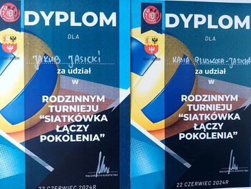 Katarzyna Pluskota-Jasicka z synem Jakubem zagrali w rodzinnym turnieju siatkówki