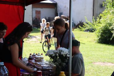W Parku Wiejskim zorganizowano festyn „Bezpieczne wakacje w Mokrsku”