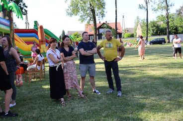 W Parku Wiejskim zorganizowano festyn „Bezpieczne wakacje w Mokrsku”
