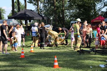 W Parku Wiejskim zorganizowano festyn „Bezpieczne wakacje w Mokrsku”