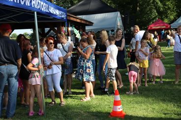 W Parku Wiejskim zorganizowano festyn „Bezpieczne wakacje w Mokrsku”