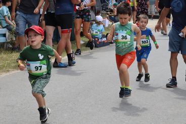 Załęcze Ultra Run po raz trzeci. Setki zawodników w Bobrownikach