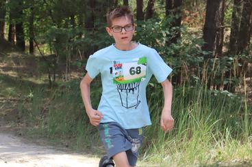 Załęcze Ultra Run po raz trzeci. Setki zawodników w Bobrownikach