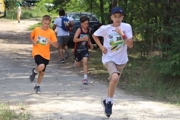 Załęcze Ultra Run po raz trzeci. Setki zawodników w Bobrownikach