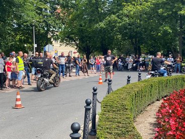 Pół tysiąca motocykli i prawie drugie tyle zwiedzających. XXII Zlot Motocyklowy w Konopnicy za nami