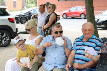 Dziś świętujemy 30-lecie Radia ZW razem z naszymi słuchaczami!