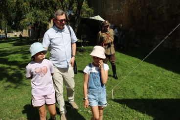Wieluń: Trwa piknik historyczny z okazji 85-lecia powstania Batalionów Obrony Narodowej 