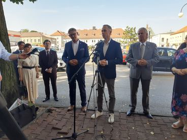 Posłowie Habura i Tomczyk mają swoje biuro w Wieluniu