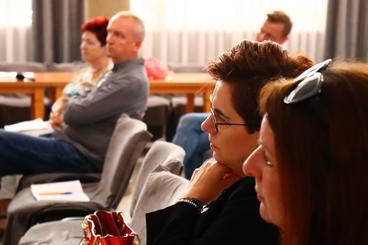 Fundacja Wspierania Rozwoju Dzieci i Rodzin „Bursztynek” zaprosiła na spotkanie z ekspertką od partycypacji. Niebawem warsztaty dla mieszkańców