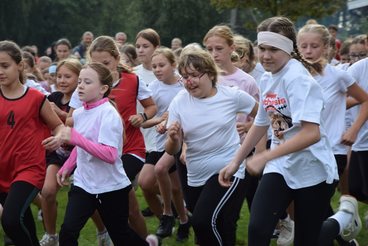 Uczniowie podstawówek zainaugurowali sportowy rok szkolny