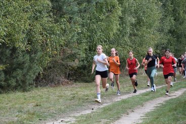 Uczniowie podstawówek zainaugurowali sportowy rok szkolny
