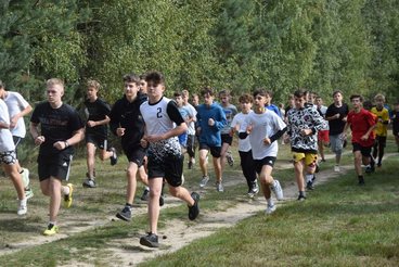 Uczniowie podstawówek zainaugurowali sportowy rok szkolny